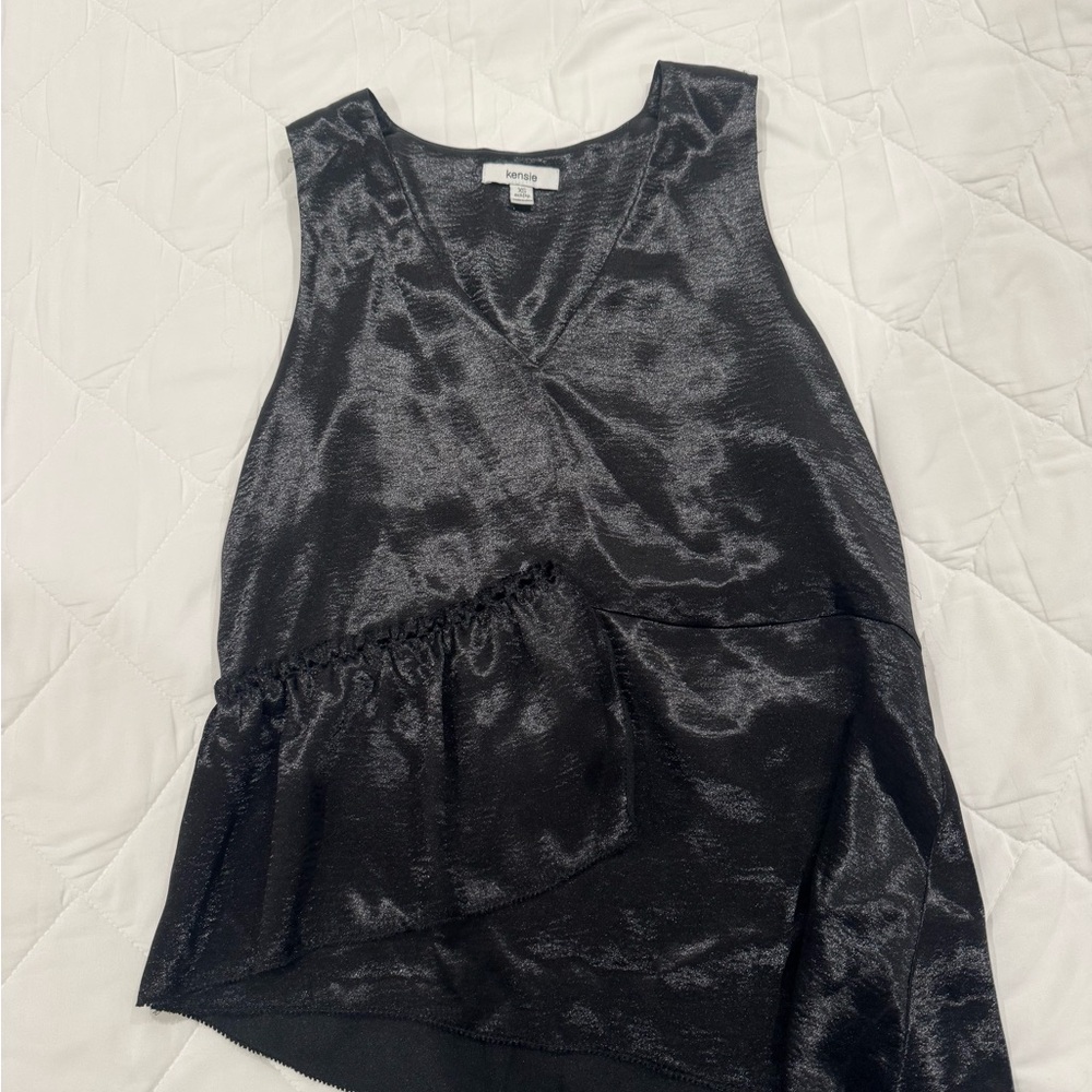 Kensie Shimmering Black Sleeveless Blouse